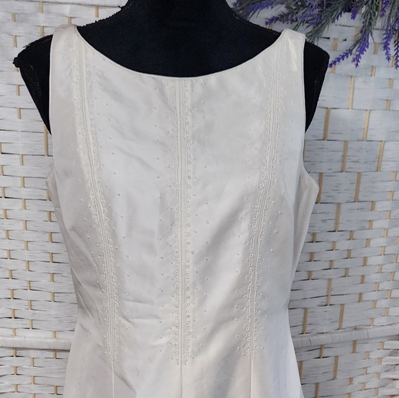 Phoebe By Kay Unger Beaded Embroidered Silk White Dress NWT - Picture 2 of 12